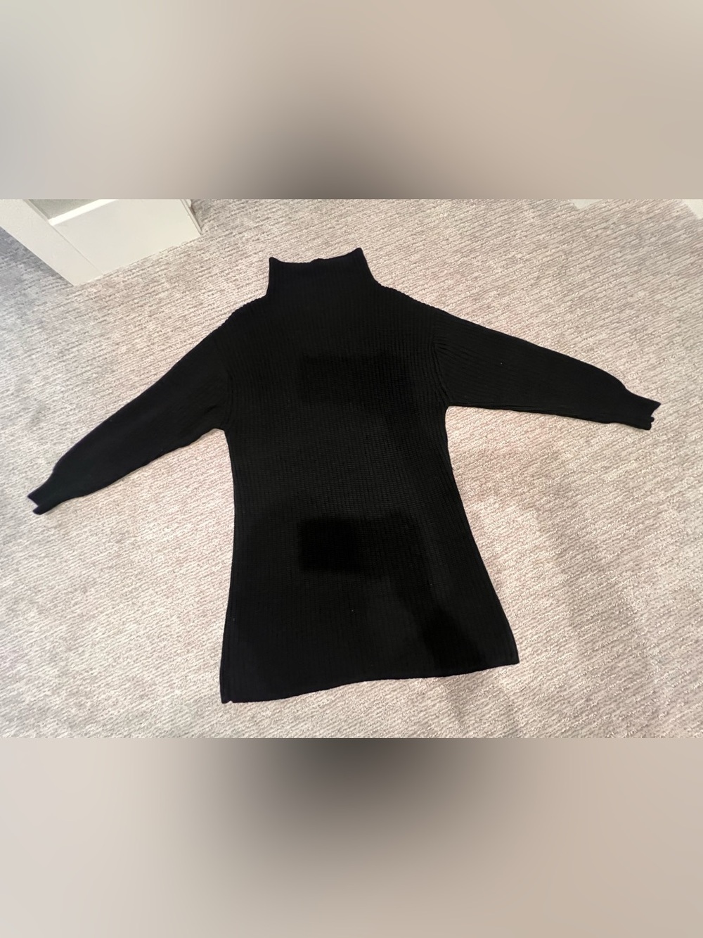 Wilfred Montpellier Sweater Dress, black
size small, very good condition